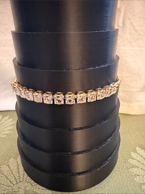 Gold Tone Tennis Bracelet with Clear Stones - Ajustable